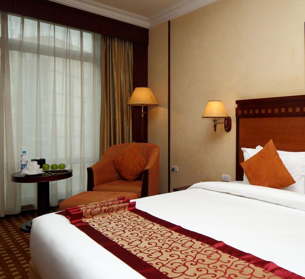 Ramada Riyadh Hotel 외부 사진