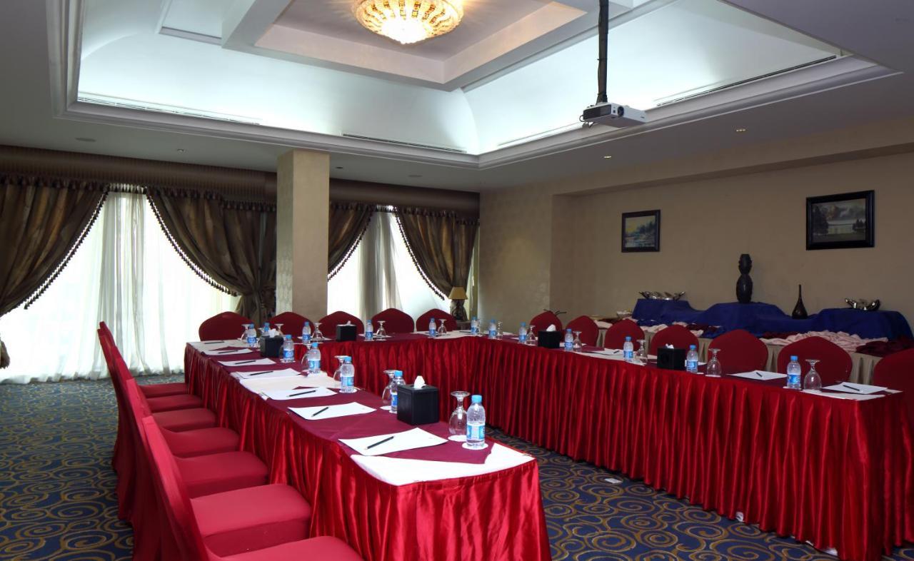 Ramada Riyadh Hotel 외부 사진