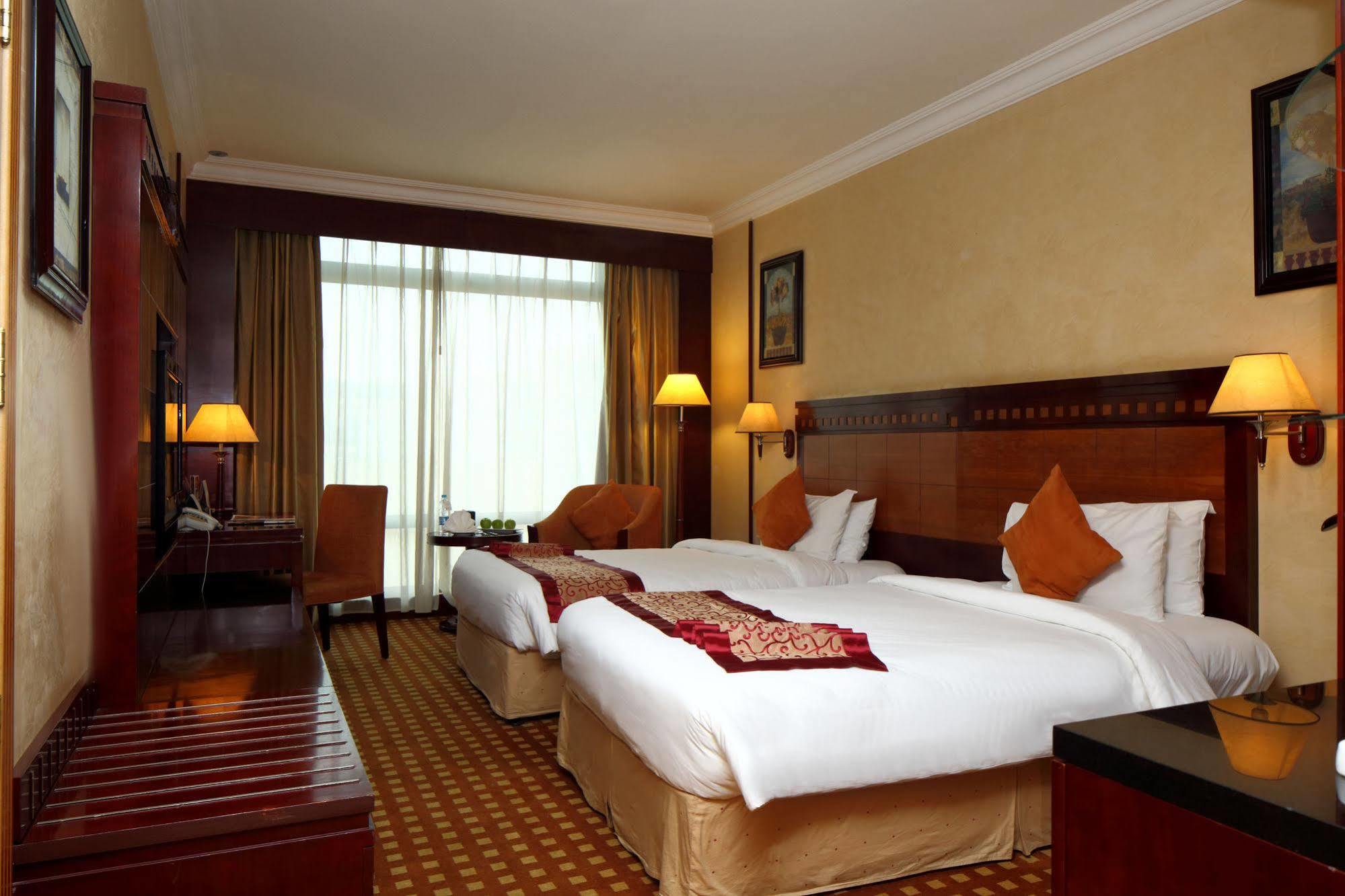 Ramada Riyadh Hotel 외부 사진