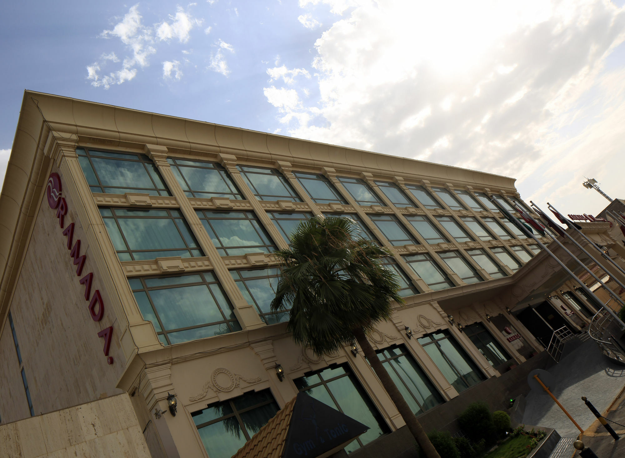 Ramada Riyadh Hotel 외부 사진